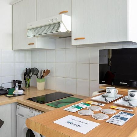 Appartement Dauphine - Welkeys ลาโรแชล ภายนอก รูปภาพ