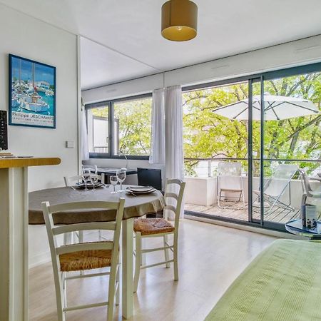 Appartement Dauphine - Welkeys ลาโรแชล ภายนอก รูปภาพ