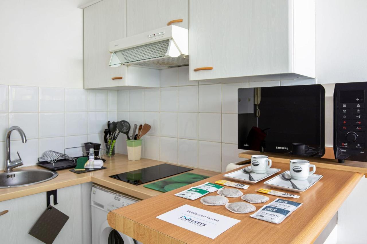 Appartement Dauphine - Welkeys ลาโรแชล ภายนอก รูปภาพ