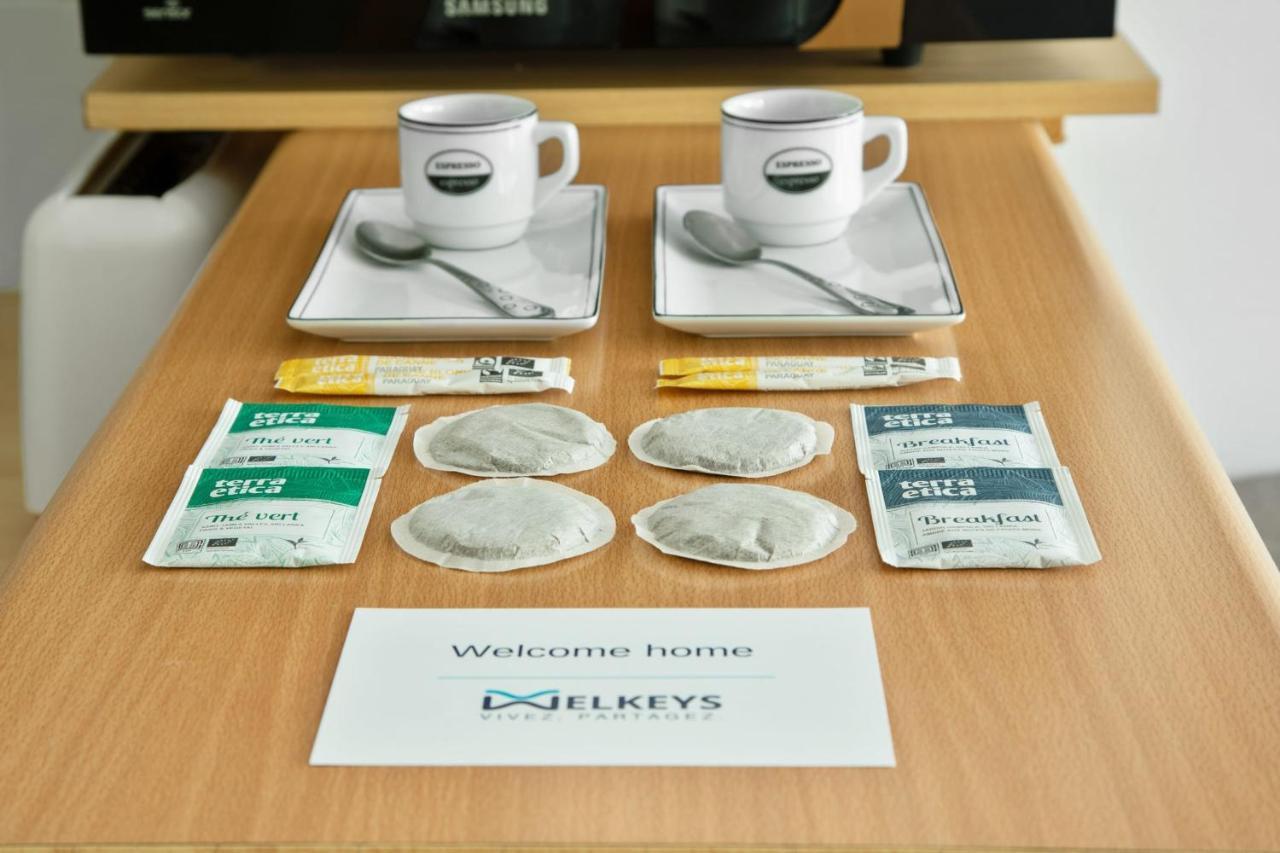 Appartement Dauphine - Welkeys ลาโรแชล ภายนอก รูปภาพ